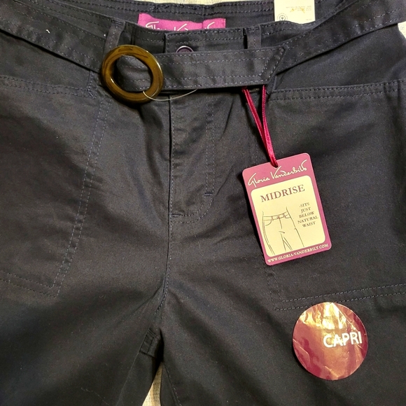 New Gloria Vanderbilt Mona Belted Capri - Navy Blue Size 6 - Mid-rise - Picture 3 of 5